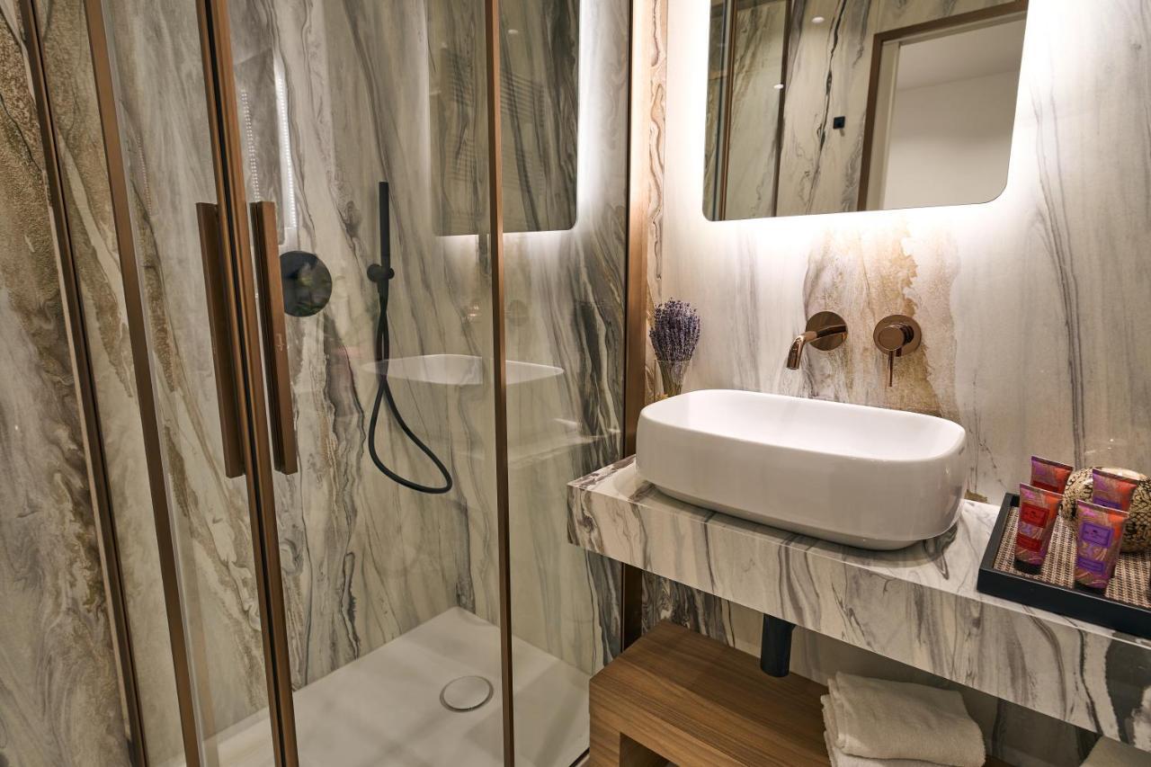 Luxury & Central Apartment Милан Экстерьер фото