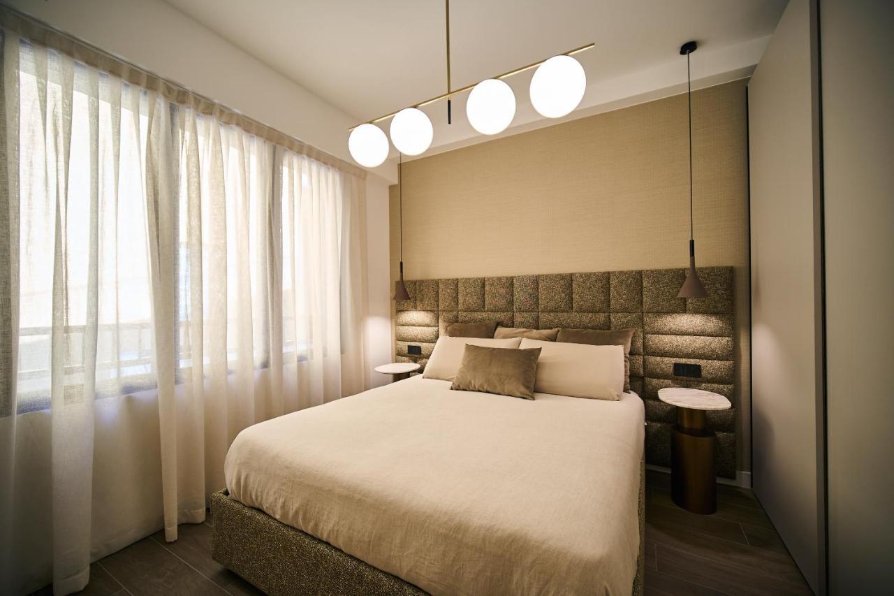 Luxury & Central Apartment Милан Экстерьер фото